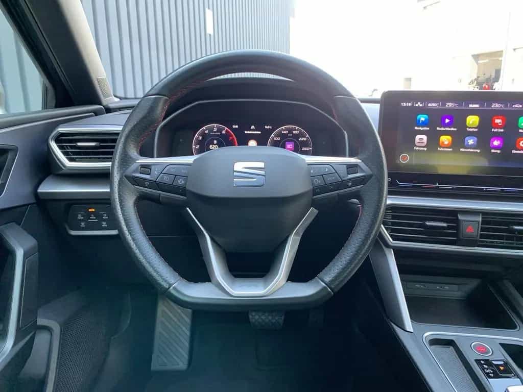 Seat Leon SPORTSTOURER FR 1.5 eTSI LED+KAMERA+AHK+SHZ 07/2022-photo-14