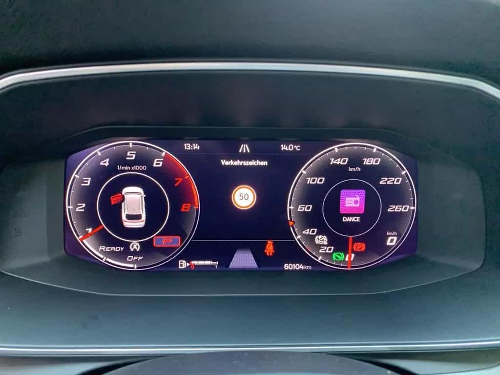 Seat Leon SPORTSTOURER FR 1.5 eTSI LED+KAMERA+AHK+SHZ 07/2022-photo-15