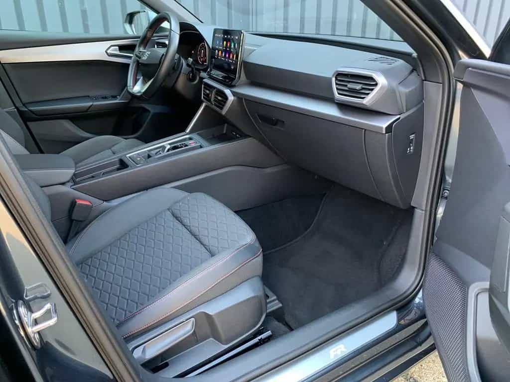 Seat Leon SPORTSTOURER FR 1.5 eTSI LED+KAMERA+AHK+SHZ 07/2022-photo-24