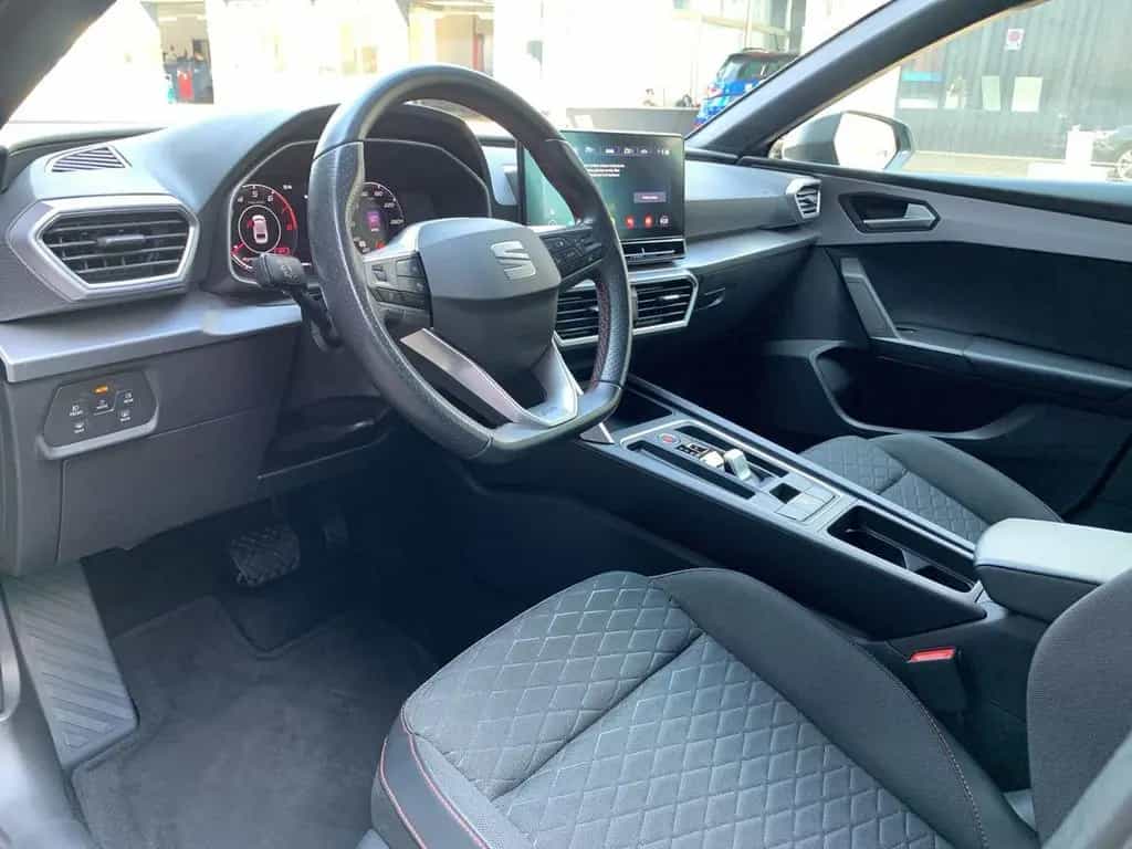Seat Leon SPORTSTOURER FR 1.5 eTSI LED+KAMERA+AHK+SHZ 07/2022-photo-9