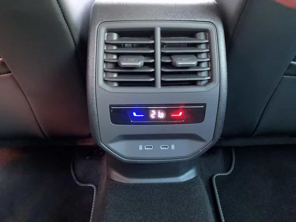 Seat Leon FR 1.0 TSI LED+KAMERA+FULL-LINK+DAB+ISOFIX 02/2022-photo-30