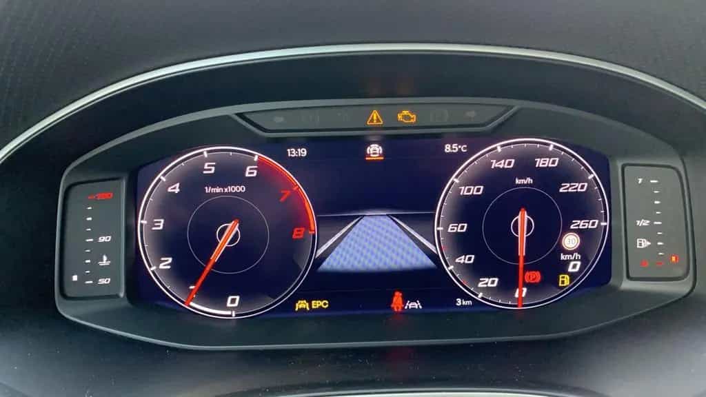Seat Arona Style Edition 1.0 115 6-Gang +LED+PDC+ACC+ 04/2024-photo-15