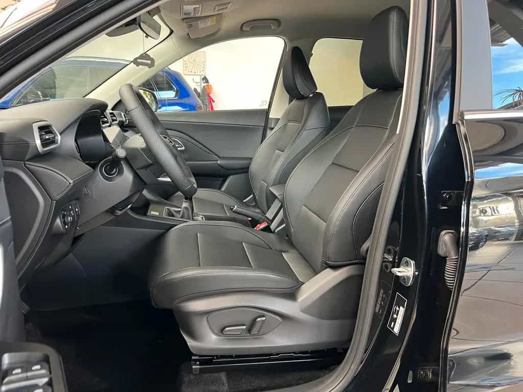 MG ZS Comfort*360°*NAV*SHZ*CARPLAY*LED*LEDER 09/2025-photo-12