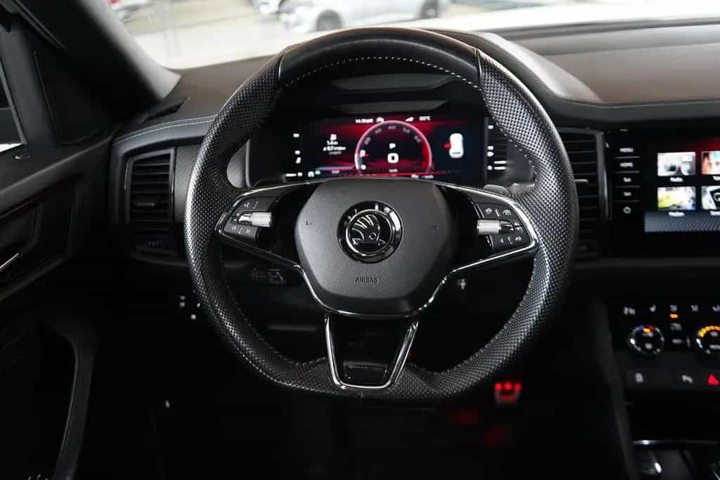 Skoda Kodiaq 1.5 TSI Sportline LED Navi Kamera Memory 01/2022-photo-12