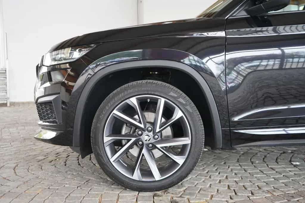 Skoda Kodiaq 1.5 TSI Sportline LED Navi Kamera Memory 01/2022-photo-9