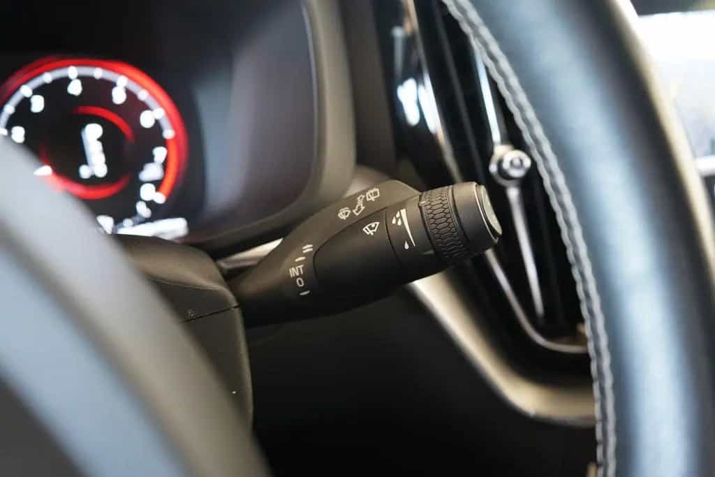 Volvo XC60 XC 60 T5 AWD R-Design Geartronic LED AHK 360° 05/2019-photo-22