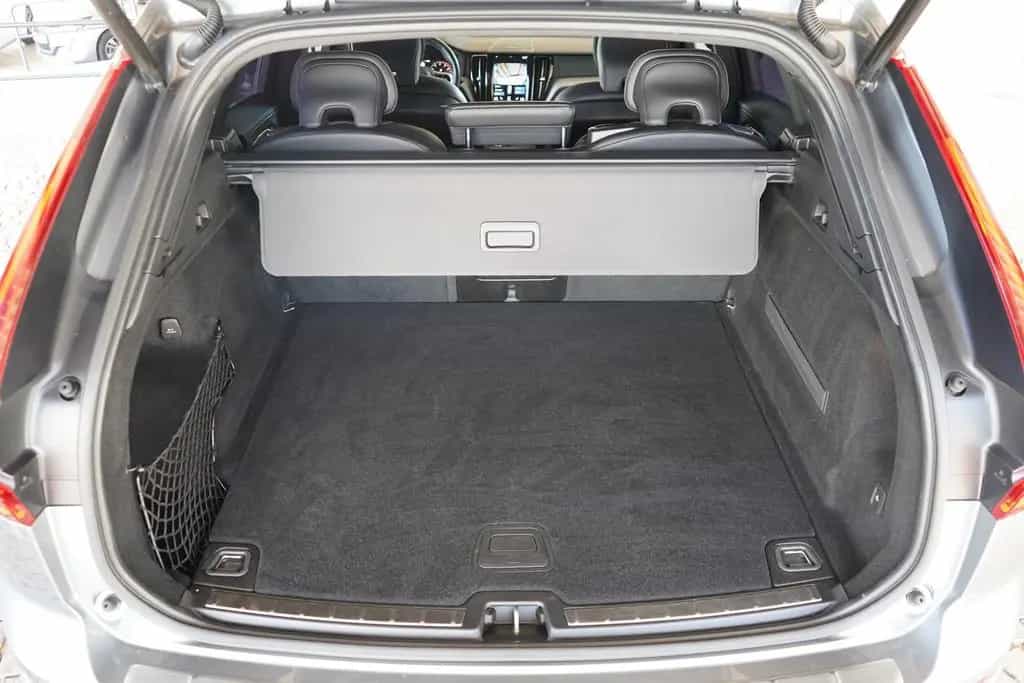 Volvo XC60 XC 60 T5 AWD R-Design Geartronic LED AHK 360° 05/2019-photo-30