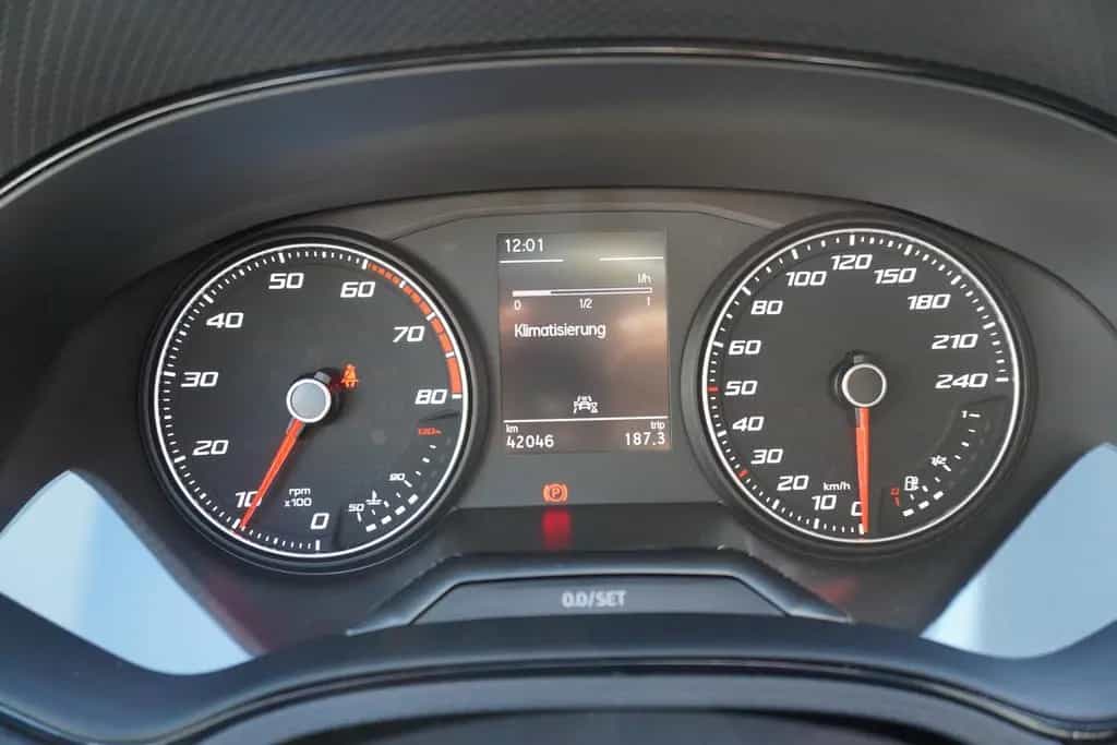 Seat Ibiza 1.0 TSI Style LED ACC PDC Sitzheizung DAB 07/2023-photo-25