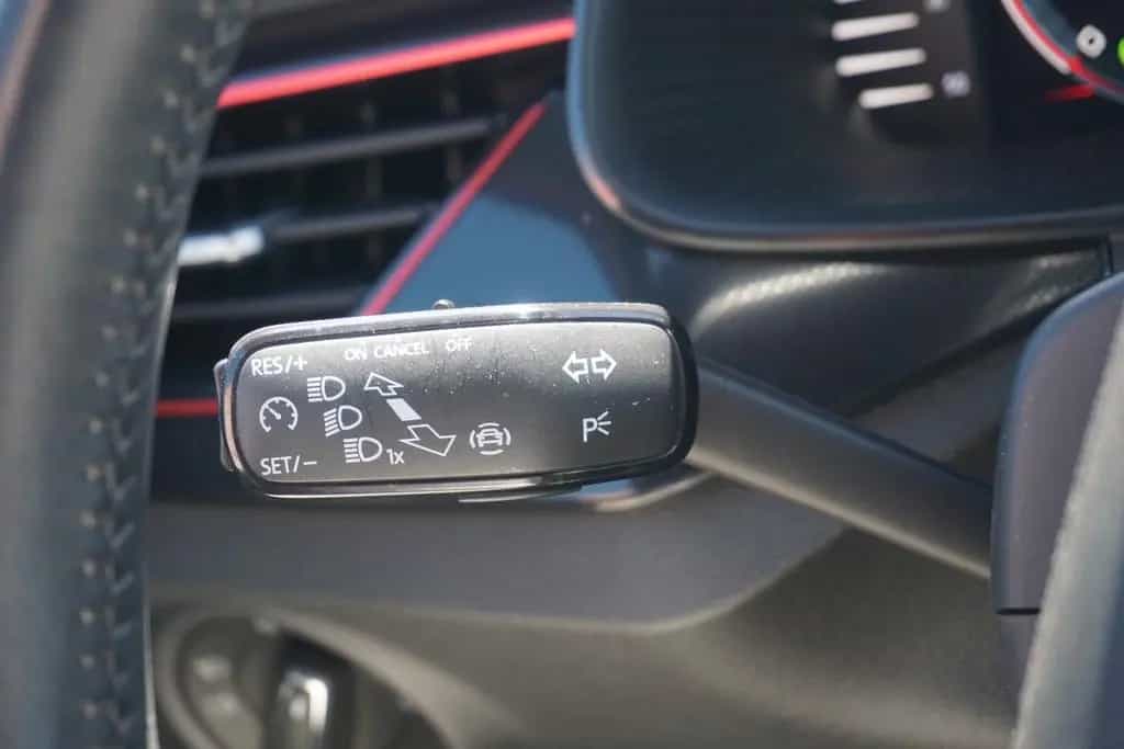 Skoda Scala 1.0 TSI Monte Carlo DSG LED Kamera DAB PDC 02/2023-photo-21