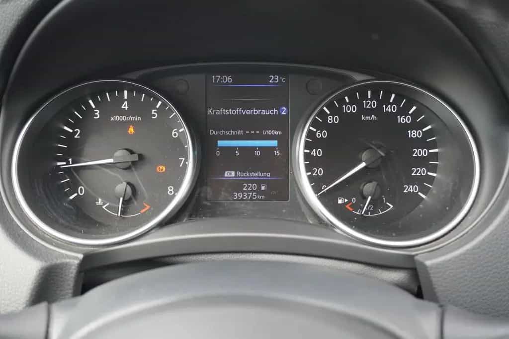 Nissan Qashqai 1.3 DIG-T AAC Kamera Temp 08/2021-photo-13