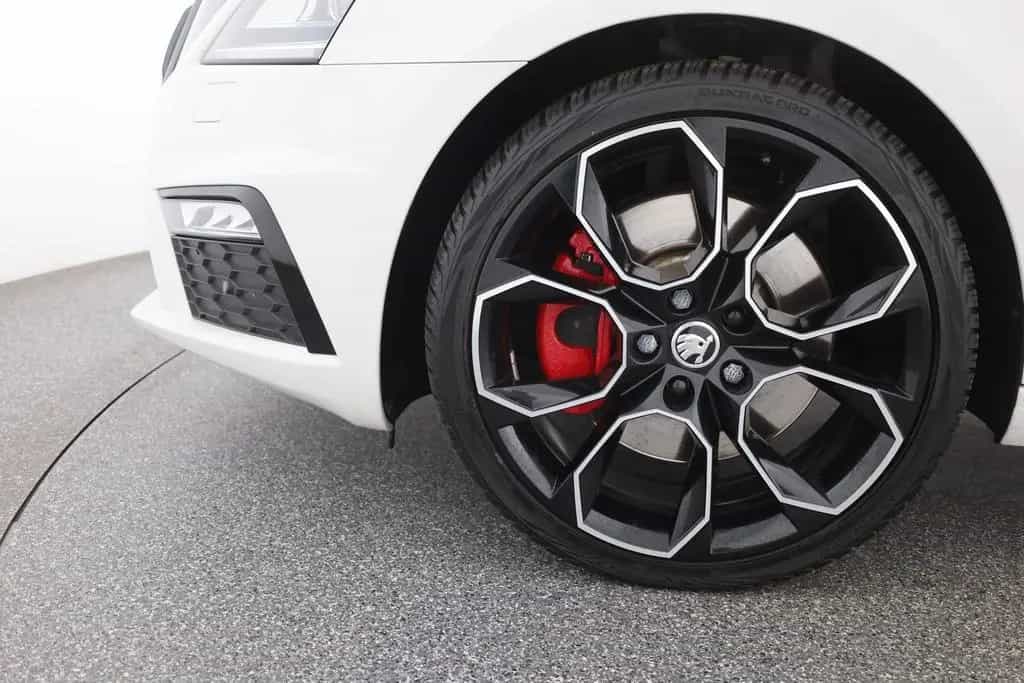 Skoda Octavia Combi 2.0 TSI DSG RS 245 LED Panorama 01/2020-photo-31