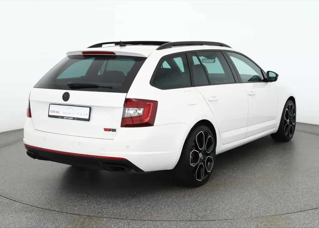 Skoda Octavia Combi 2.0 TSI DSG RS 245 LED Panorama 01/2020-photo-4