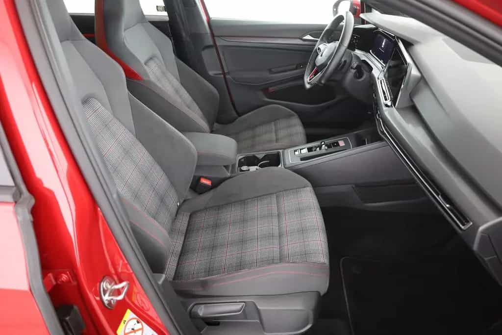 Volkswagen Golf VIII 2.0 TSI DSG GTI LED Navi Sitzheizung 03/2022-photo-22
