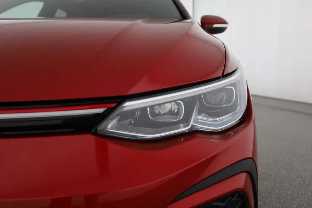 Volkswagen Golf VIII 2.0 TSI DSG GTI LED Navi Sitzheizung 03/2022-photo-27