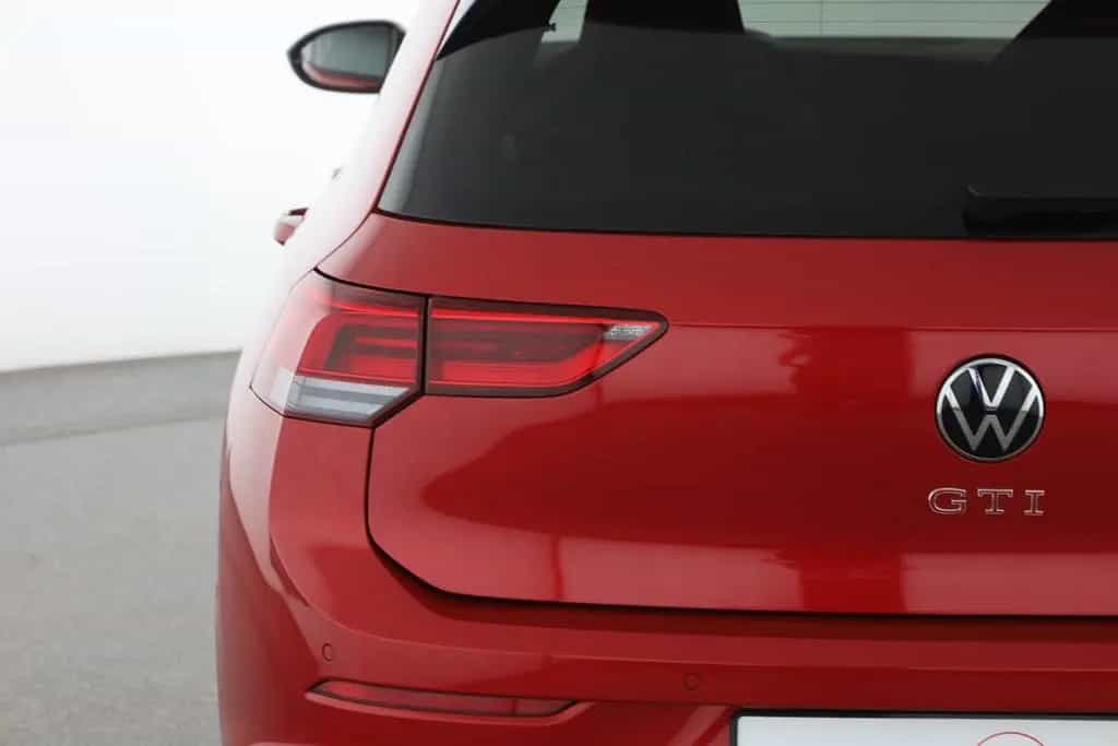 Volkswagen Golf VIII 2.0 TSI DSG GTI LED Navi Sitzheizung 03/2022-photo-28