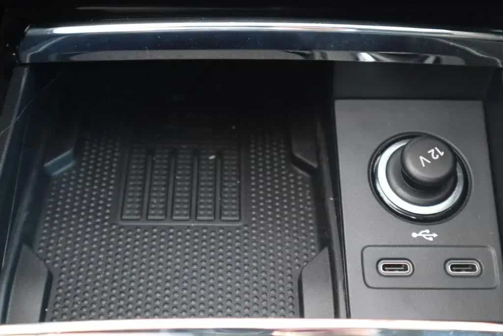 Skoda Karoq 1.5 TSI Sportline DSG LED Navi ACC Kamera 08/2024-photo-27