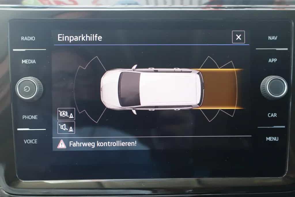 Volkswagen Touran 1.5 TSI LED Navi Sitzheizung ACC 12/2020-photo-15