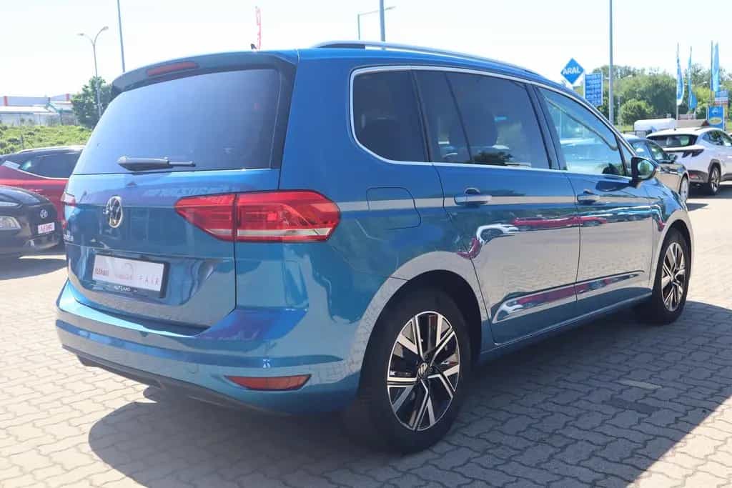 Volkswagen Touran 1.5 TSI LED Navi Sitzheizung ACC 12/2020-photo-5