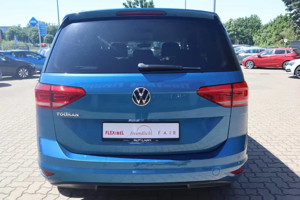 Volkswagen Touran 1.5 TSI LED Navi Sitzheizung ACC 12/2020-photo-6