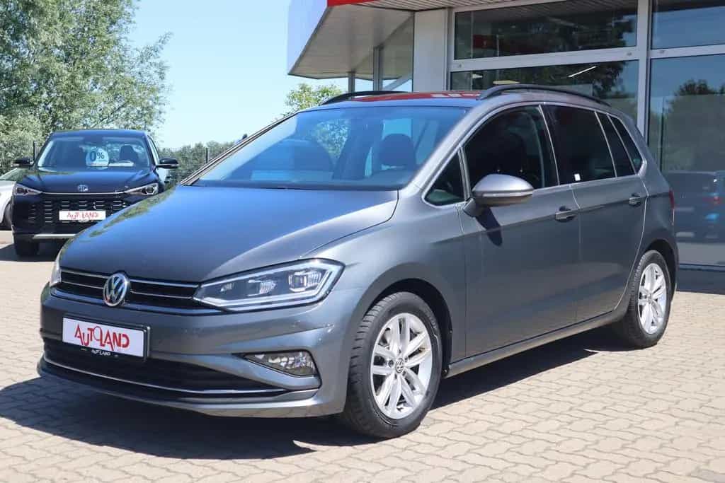 Volkswagen Golf Sportsvan VII 1.5 TSI LED ACC AHK Navi PDC 03/2019-photo-1