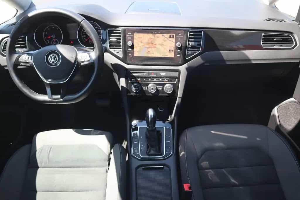 Volkswagen Golf Sportsvan VII 1.5 TSI LED ACC AHK Navi PDC 03/2019-photo-11