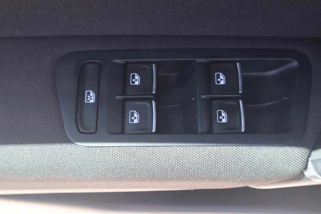 Volkswagen Golf Sportsvan VII 1.5 TSI LED ACC AHK Navi PDC 03/2019-photo-27