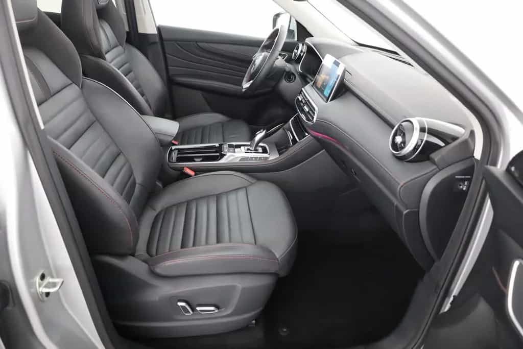 MG HS 1.5 T-GDI Luxury Aut. LED ACC Navi 360° Pano 03/2024-photo-22