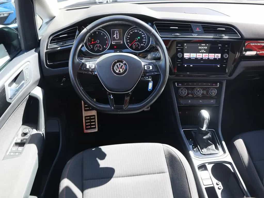Volkswagen Touran 1.4 TSI DSG Sound ACC AHK LED Navi Kamera 11/2017-photo-11