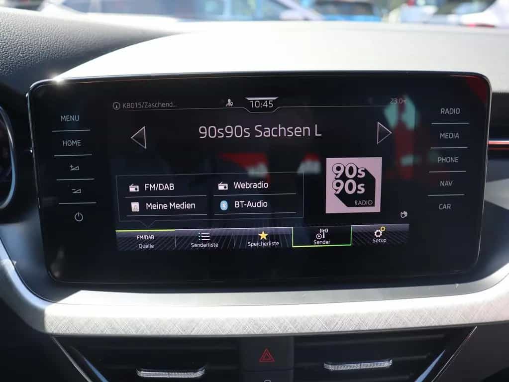 Skoda Kamiq 1.5 TSI DSG Tour LED SHZ Kamera el.HK AHK 07/2023-photo-15