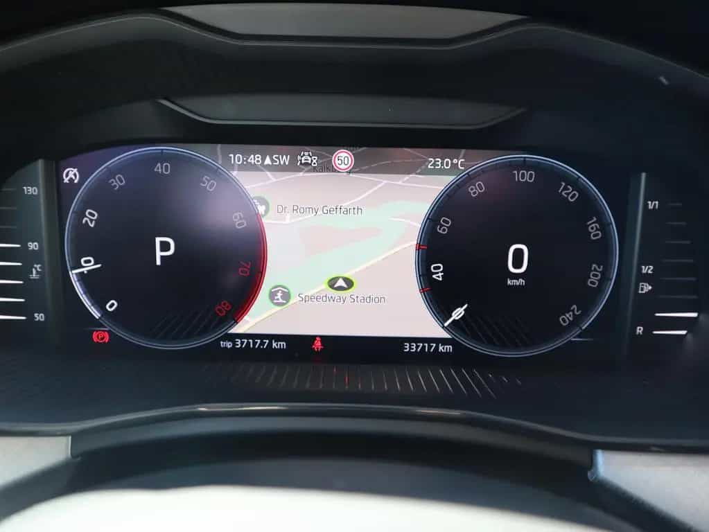 Skoda Kamiq 1.5 TSI DSG Tour LED SHZ Kamera el.HK AHK 07/2023-photo-24
