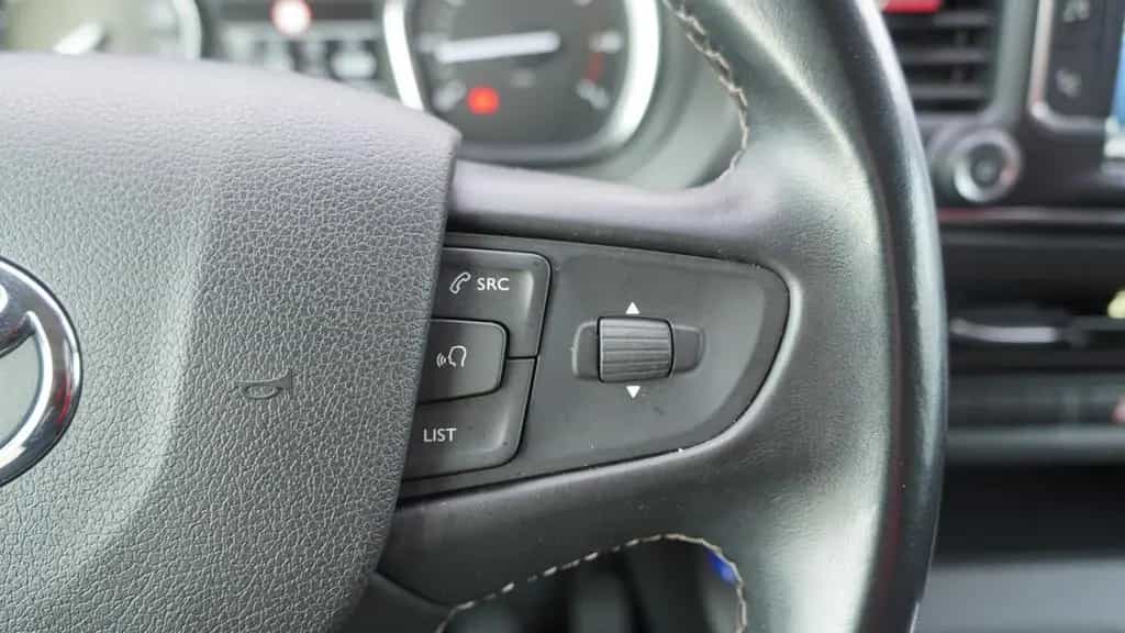 Toyota Proace (Verso) Proace Verso 2.0 D-4D Family Navi PDC Kamera 07/2018-photo-18