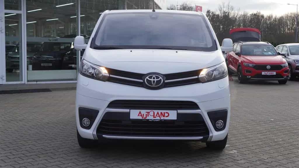 Toyota Proace (Verso) Proace Verso 2.0 D-4D Family Navi PDC Kamera 07/2018-photo-2