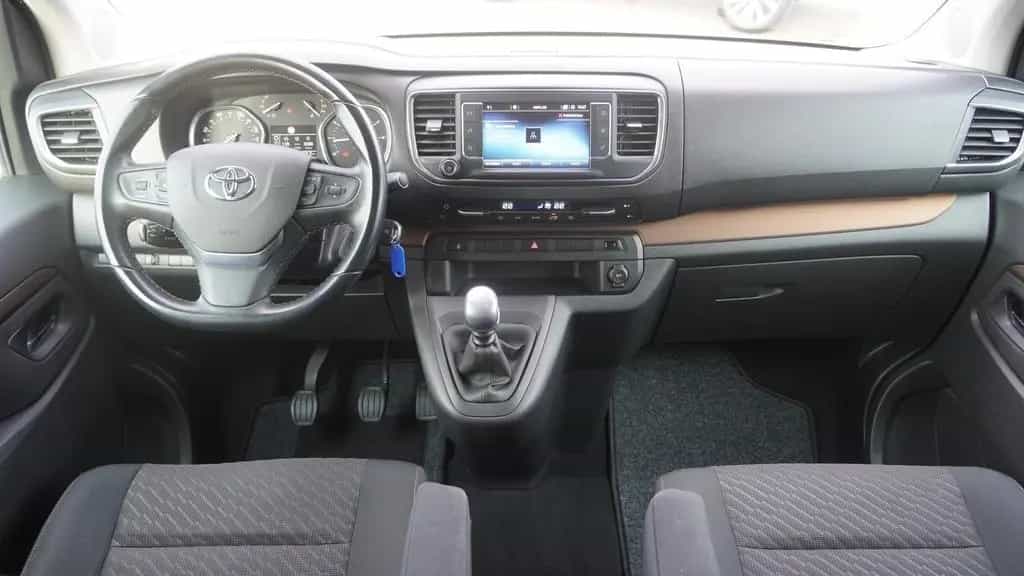 Toyota Proace (Verso) Proace Verso 2.0 D-4D Family Navi PDC Kamera 07/2018-photo-9