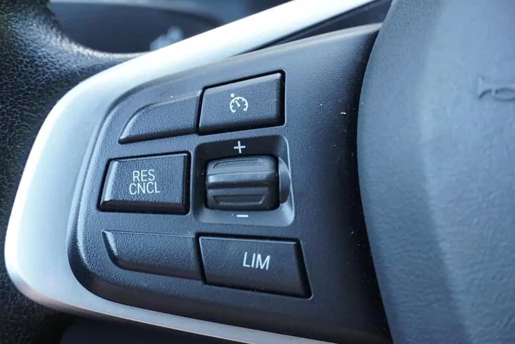 BMW 218 i Luxury Line LED Navi Tempomat Leder PDC 11/2020-photo-16