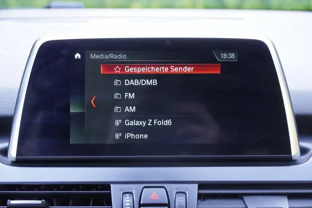 BMW 218 i Luxury Line LED Navi Tempomat Leder PDC 11/2020-photo-22