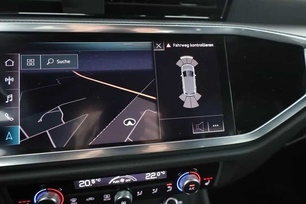 Audi Q3 35 TFSI S-Tronic S-Line LED Sitzheizung AHK 03/2019-photo-25