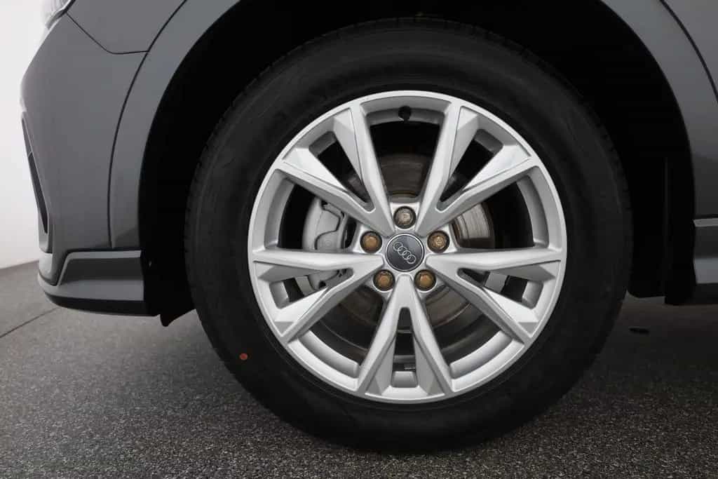 Audi Q3 35 TFSI S-Tronic S-Line LED Sitzheizung AHK 03/2019-photo-31