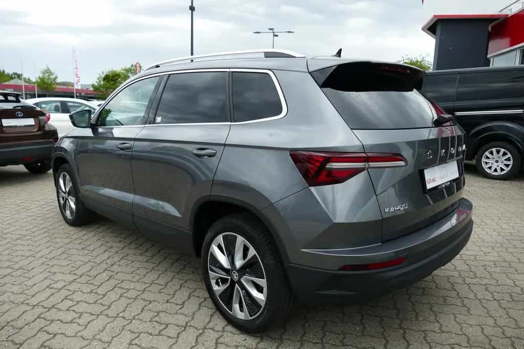 Skoda Karoq 1.5 16V TSI Style LED Navi Kamera PDC USB 07/2022-photo-2