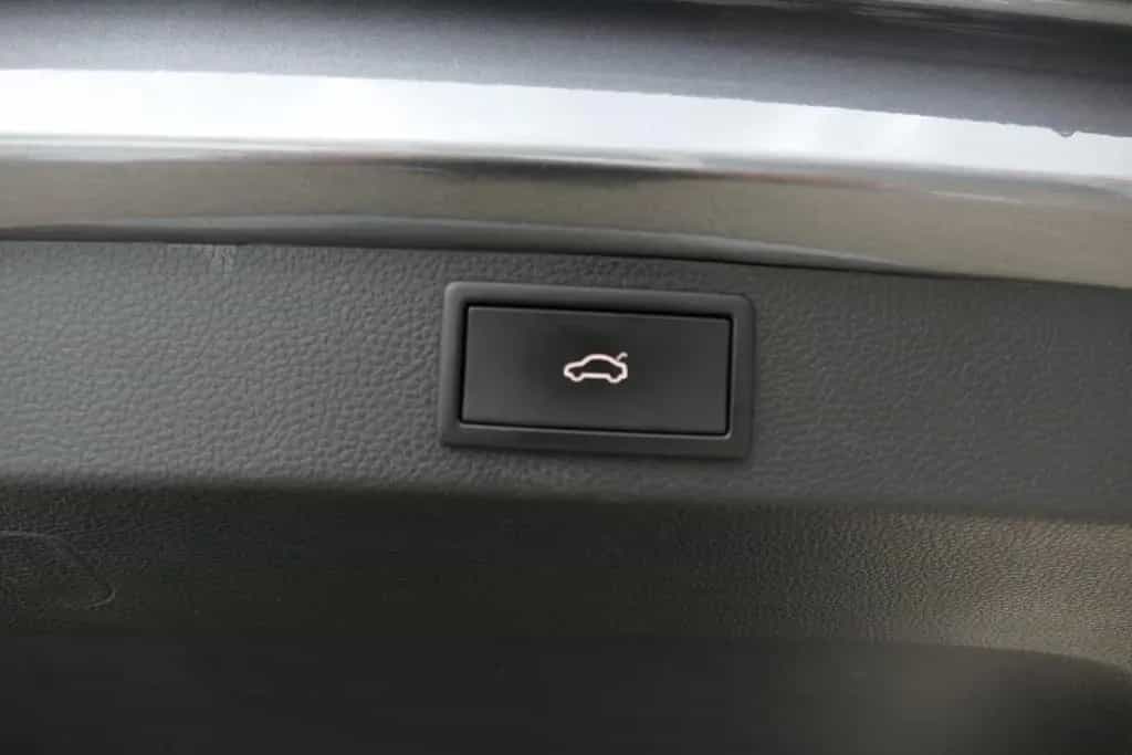 Skoda Karoq 1.5 16V TSI Style LED Navi Kamera PDC USB 07/2022-photo-25