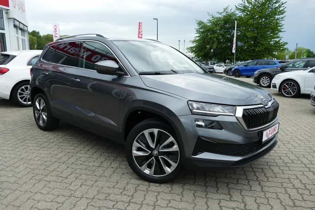 Skoda Karoq 1.5 16V TSI Style LED Navi Kamera PDC USB 07/2022-photo-4