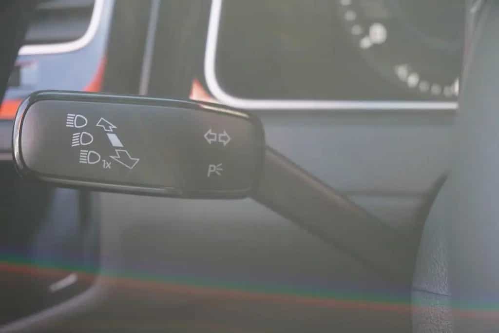 Volkswagen Golf VII 1.5 TSI LED Navi Panorama ACC Totwinkel 04/2019-photo-16
