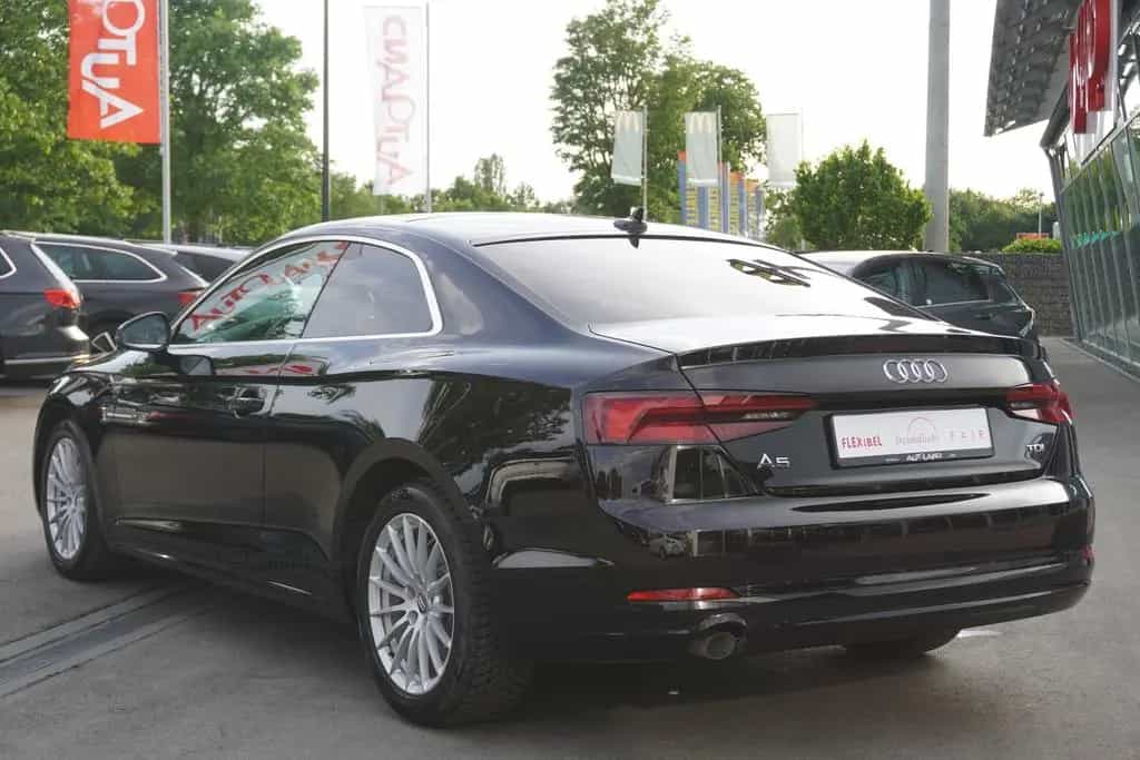 Audi A5 Coupe 2.0 TDI Schiebedach Sitzheizung PDC 07/2018-photo-3