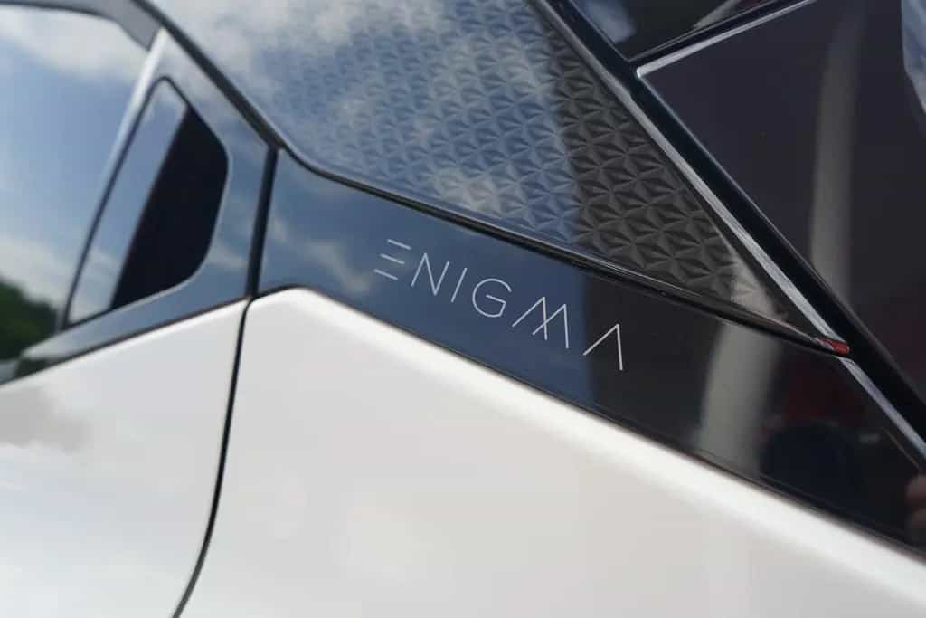 Nissan Juke 1.0 DIG-T Enigma Navi LED Kamera Klimaaut. 01/2021-photo-32