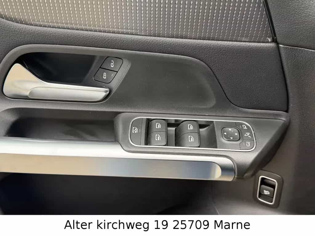 Mercedes-Benz GLB 220 d KAMERA SPH SHZ NAVI LED PDC BT 1HAND 03/2021-photo-13