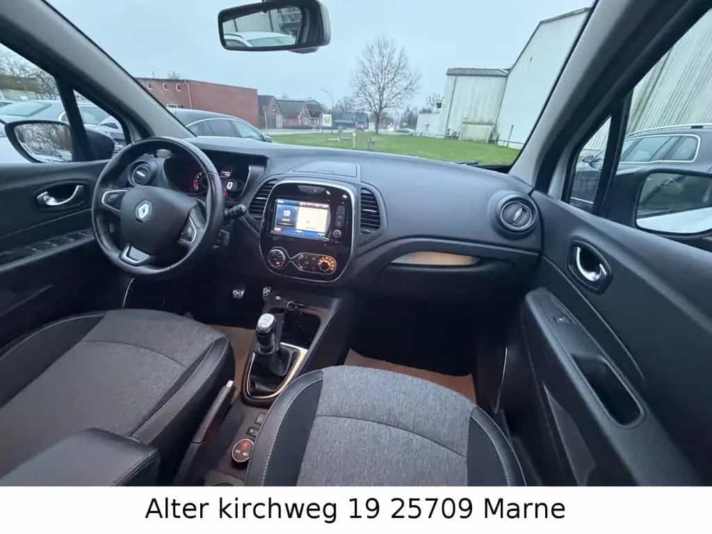 Renault Captur Crossborder Kamera Navi SHZ LED PDC ALU 02/2018-photo-11