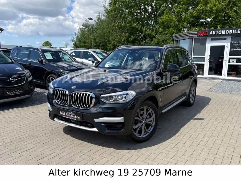 BMW X3 xDrive 30i xLine LED NAVI PDC SHZ TÜV 1HAND 02/2021-photo-0