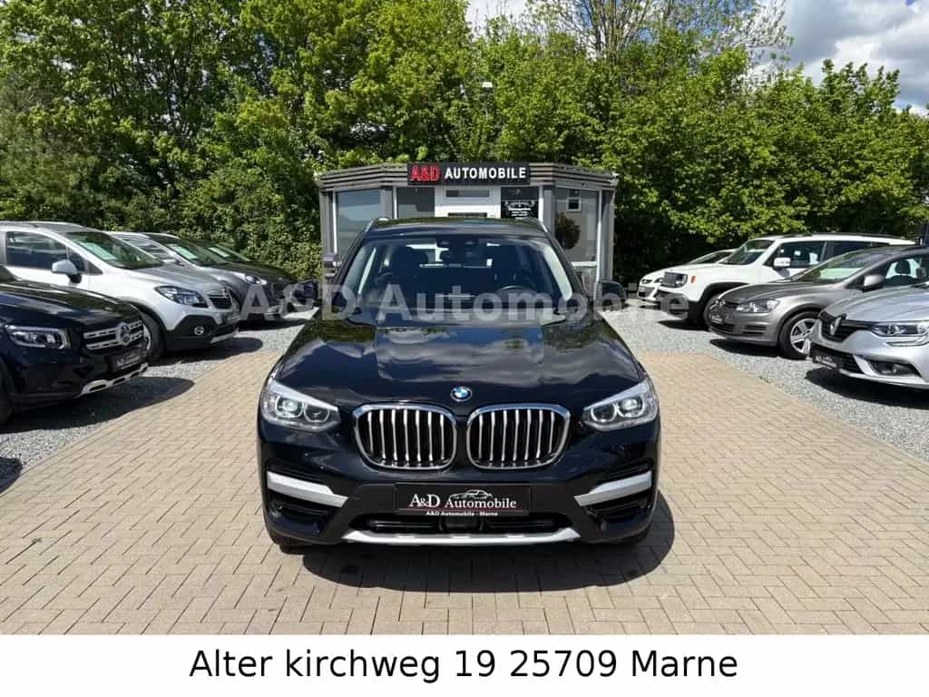 BMW X3 xDrive 30i xLine LED NAVI PDC SHZ TÜV 1HAND 02/2021-photo-1