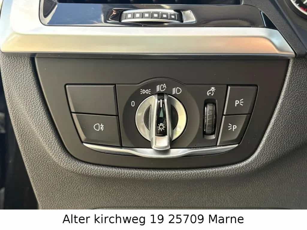 BMW X3 xDrive 30i xLine LED NAVI PDC SHZ TÜV 1HAND 02/2021-photo-15