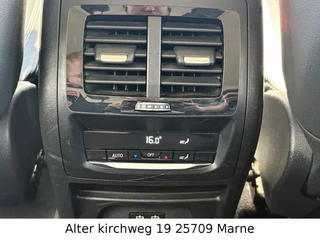BMW X3 xDrive 30i xLine LED NAVI PDC SHZ TÜV 1HAND 02/2021-photo-21