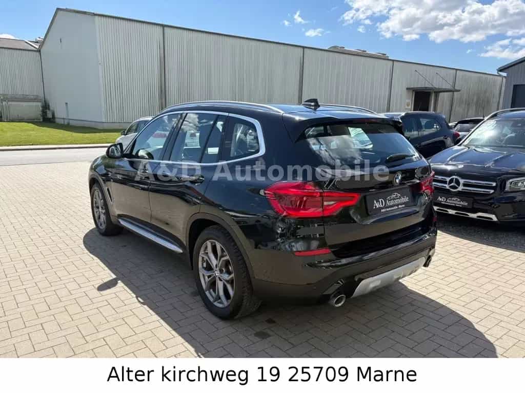 BMW X3 xDrive 30i xLine LED NAVI PDC SHZ TÜV 1HAND 02/2021-photo-6